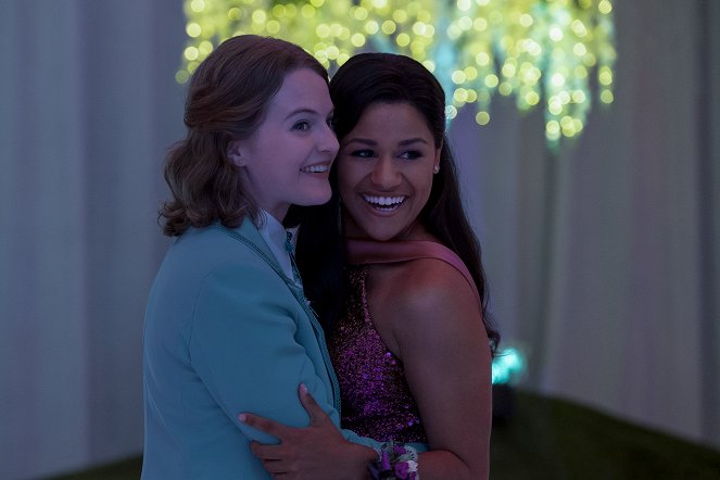 The Prom - A végzős bál - Filmfotók - Jo Ellen Pellman, Ariana DeBose