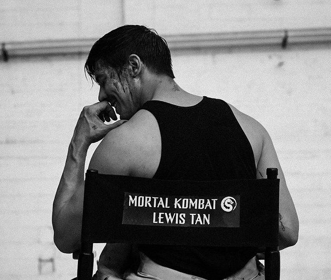 Mortal Kombat - Z natáčení - Lewis Tan