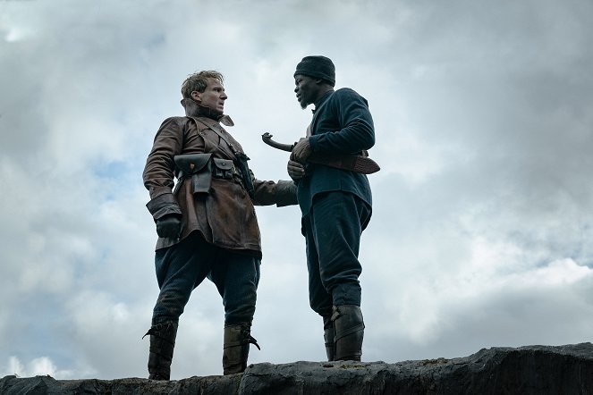 King's Man: A kezdetek - Filmfotók - Ralph Fiennes, Djimon Hounsou