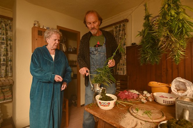 Bajor rapszódia - Császármorzsadráma - Filmfotók - Enzi Fuchs, Eisi Gulp