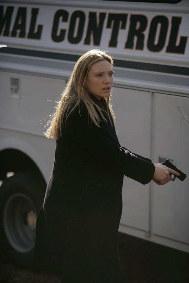 Fringe - Grenzfälle des FBI - Season 1 - Entfesselt - Filmfotos - Anna Torv