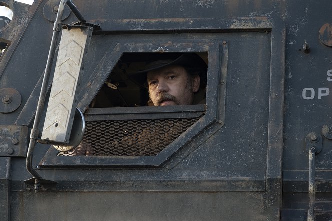 Fear the Walking Dead - Welcome to the Club - Photos