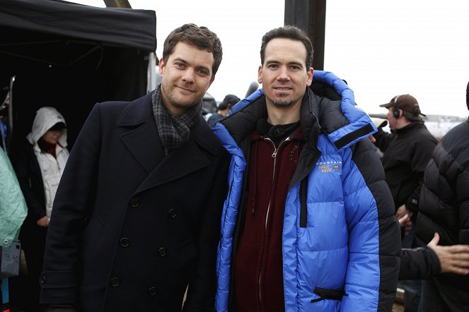 Fringe - The Man from the Other Side - Tournage - Joshua Jackson, Jeffrey G. Hunt