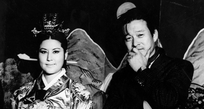 The Lovers and the Despot - Z filmu