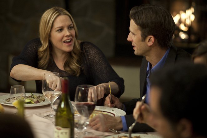 In Plain Sight - All's Well That Ends - Photos - Mary McCormack, Frederick Weller
