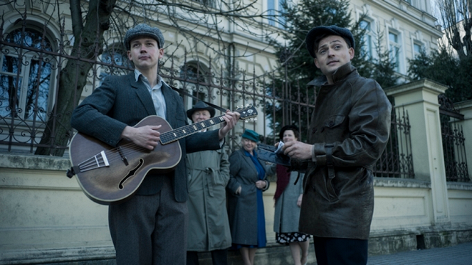 Ludzie i bogowie - Żelazny Ernst - Z filmu - Dawid Dziarkowski