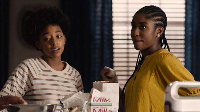 This Is Us - Season 5 - Forty: Part One - Photos - Eris Baker, Lyric Ross