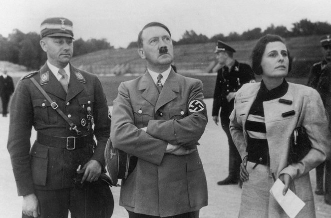 Leni Riefenstahl - Das Ende eines Mythos - Do filme - Adolf Hitler, Leni Riefenstahl