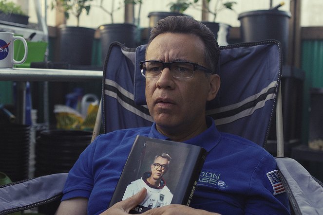 Moonbase 8 - Rats - Kuvat elokuvasta - Fred Armisen