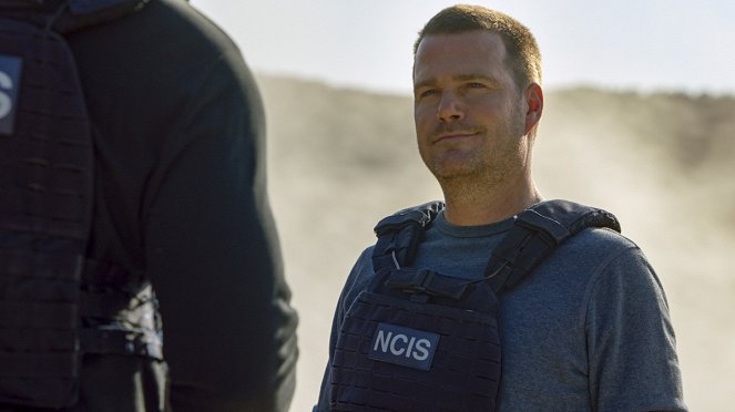 NCIS: Los Angeles - Season 12 - The Bear - Van film - Chris O'Donnell