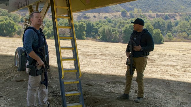 NCIS: Los Angeles - Season 12 - A medve - Filmfotók - Chris O'Donnell, LL Cool J