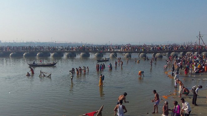 Enquête d’ailleurs - Inde, le bain de l'immortalité - Photos