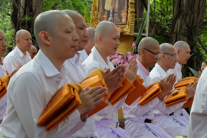 Enquête d’ailleurs - Bangkok : Le bouddhisme à deux visages - De la película