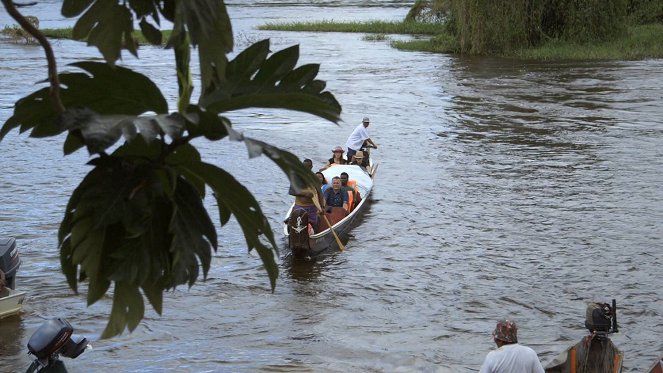 Médecines d'ailleurs - Season 3 - Guyane – Médecine tropicale sur le Maroni - De la película