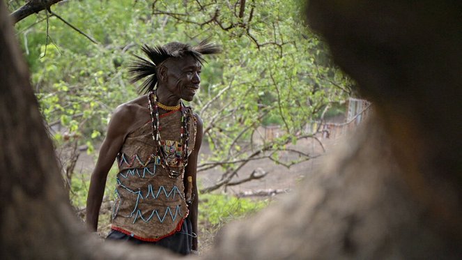 Photographes Voyageurs - Tanzanie, les derniers chasseurs-cueilleurs - Do filme