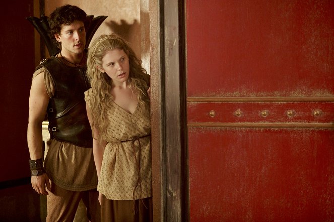 Atlantis - Season 1 - A Girl by Any Other Name - Photos - Jack Donnelly