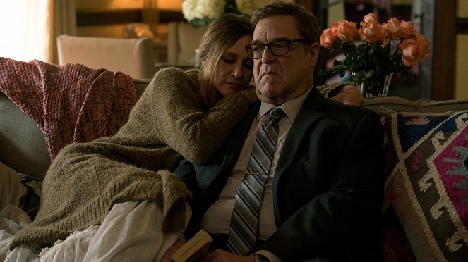 Captive State - Z filmu - Vera Farmiga, John Goodman