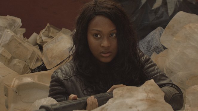 The Walking Dead: Mi vagyunk a világvége - Season 1 - Árnyjáték - Filmfotók - Aliyah Royale