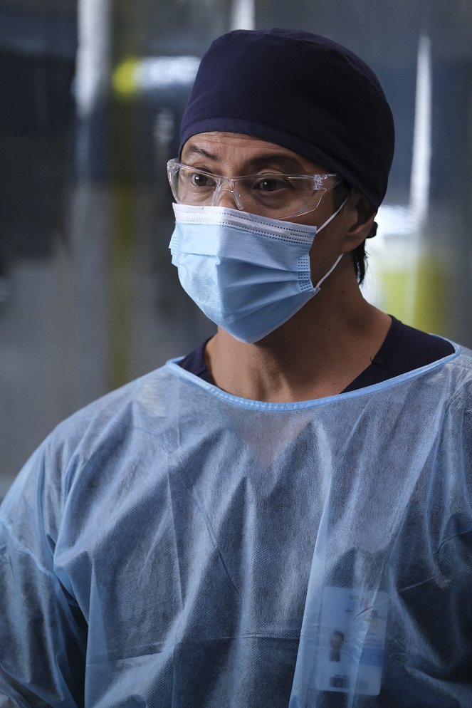 The Good Doctor - Season 4 - Na linha da frente: Parte 1 - Do filme - Will Yun Lee