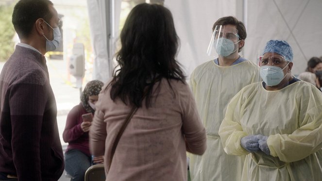 Grey's Anatomy - Season 17 - All Tomorrow's Parties - Van film - Jake Borelli, Chandra Wilson