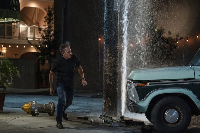NCIS: New Orleans - Something in the Air, Part I - Photos - Scott Bakula