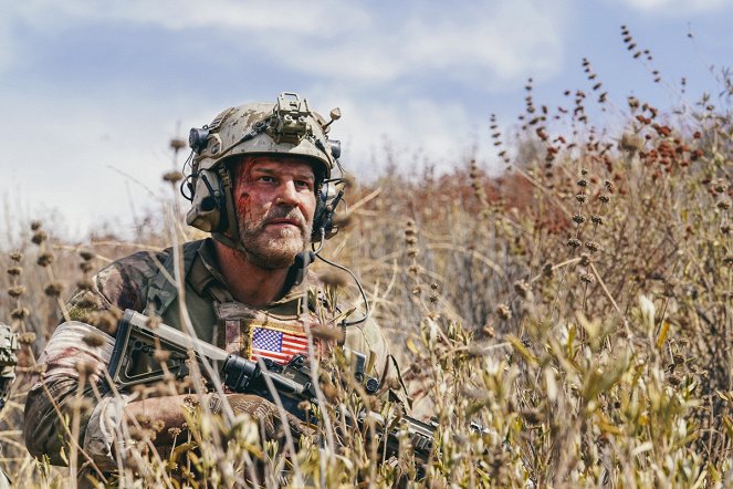 SEAL Team - Season 4 - God of War/Forever War - Filmfotók - David Boreanaz
