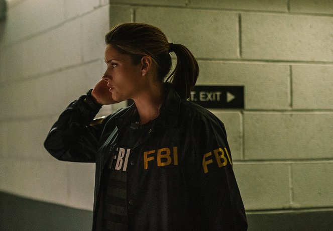 FBI: Special Crime Unit - Season 2 - Hard Decisions - Photos - Missy Peregrym