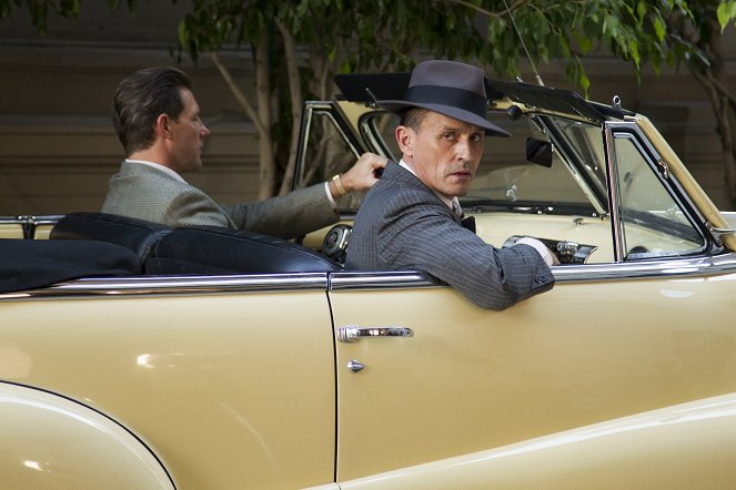 Mob City - Stay Down - Photos - Robert Knepper