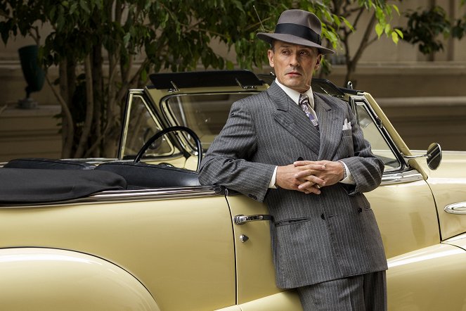 Mob City - Stay Down - De la película - Robert Knepper