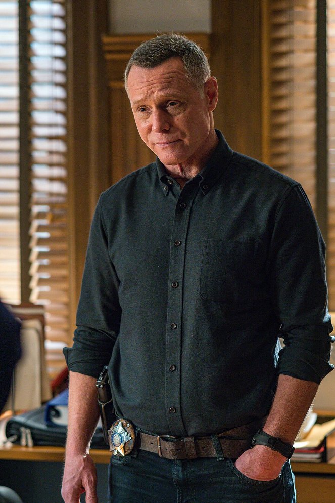 Chicago P.D. - Fighting Ghosts - Photos - Jason Beghe