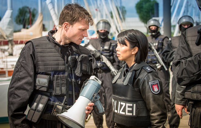 Polícia Hamburg - Scheißtag - Z filmu