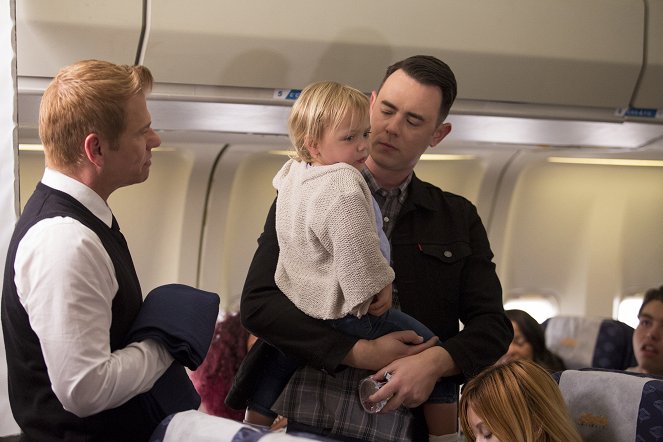 Life in Pieces - Late Smuggling Dreambaby Voucher - Photos - Todd Sherry, Colin Hanks