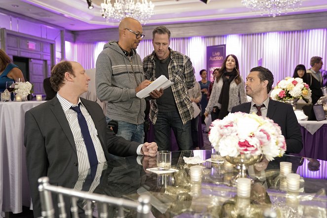 Life in Pieces - Goose Friends Auction Fog - De filmagens - Dan Bakkedahl, Ken Whittingham, Thomas Sadoski