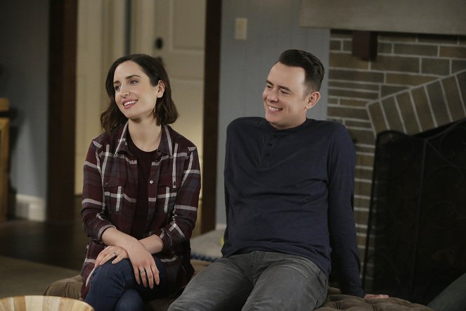 Life in Pieces - Season 3 - Therapy Cheating Shoes Movie - Do filme - Zoe Lister Jones, Colin Hanks