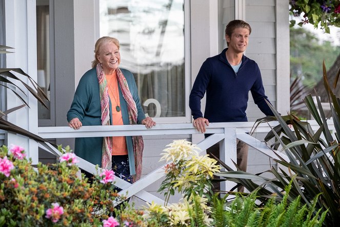 Chesapeake Shores - Season 3 - Once Upon Ever After - Photos