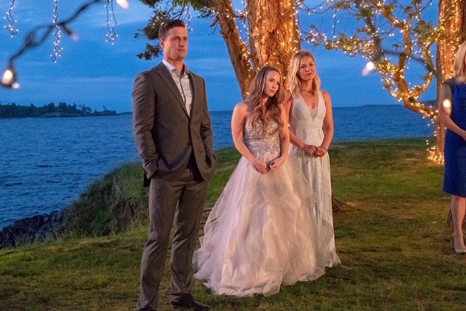 Chesapeake Shores - Season 3 - Once Upon Ever After - Photos