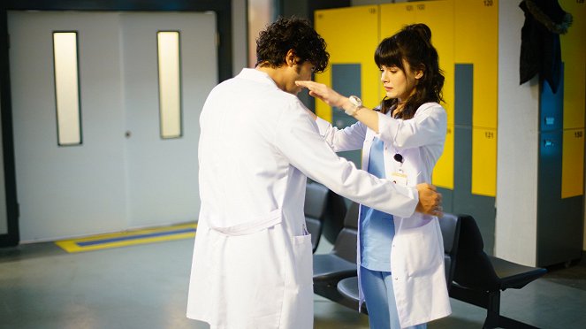 Mucize Doktor - Episode 11 - De la película - Sinem Ünsal