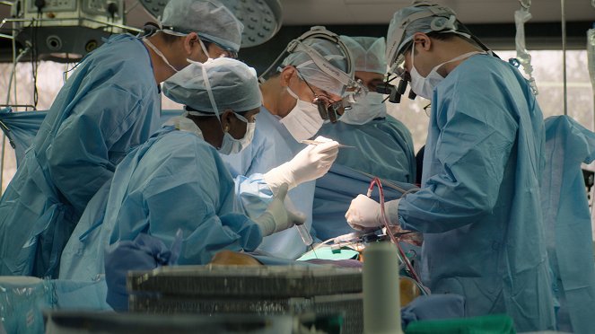 Cirujanos innovadores - Todo corazón - De la película