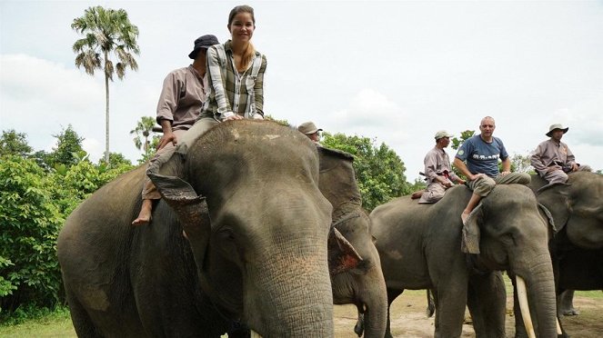 Anna und die wilden Tiere - Unterwegs mit der Elefantenpolizei - De filmes - Annika Preil