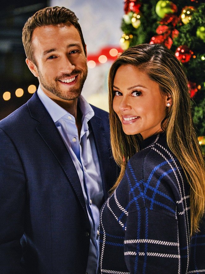 A Twist of Christmas - Promoción - Brendon Zub, Vanessa Lachey