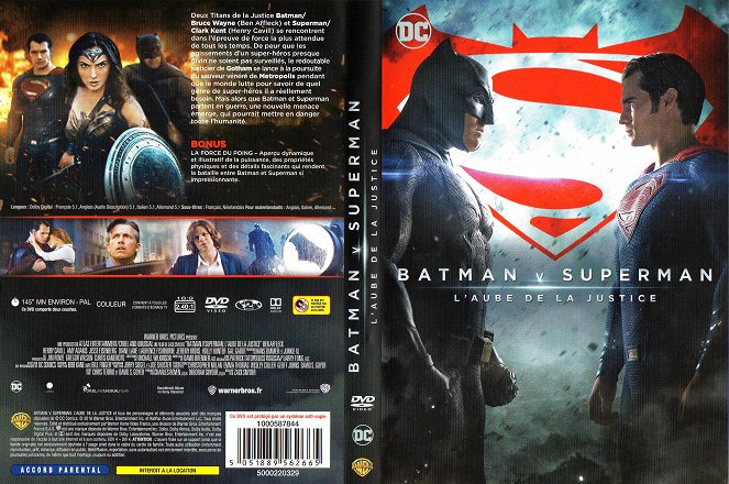 Batman v Super-Homem: O Despertar da Justiça - Capas