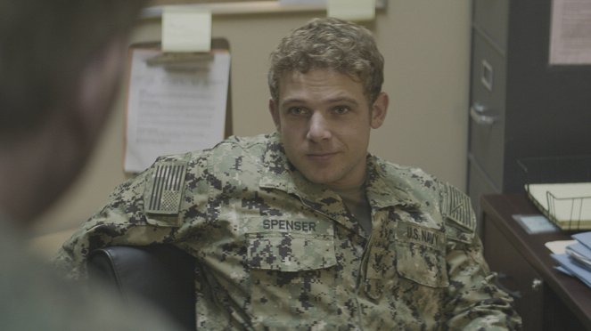 SEAL Team - The New Normal - Filmfotók - Max Thieriot