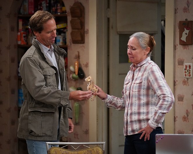 The Conners - Friends in High Places and Horse Surgery - Filmfotók - Nat Faxon, Laurie Metcalf