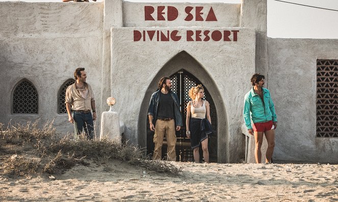 The Red Sea Diving Resort - De la película - Alessandro Nivola, Chris Evans, Haley Bennett, Michiel Huisman