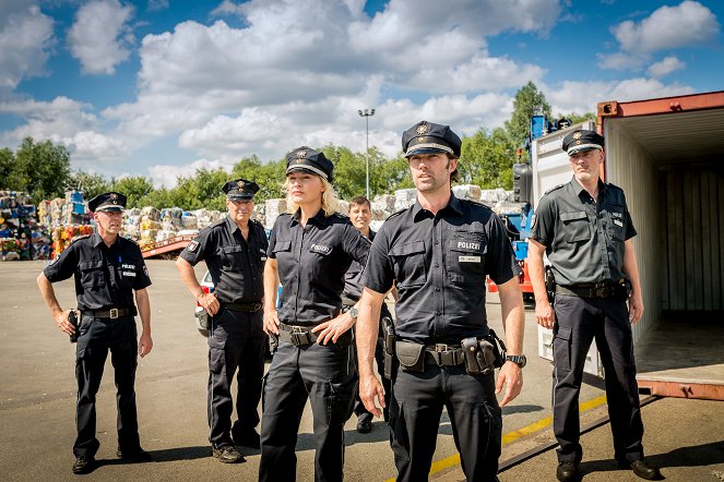 Policie Hamburk - Pomoc - Z filmu