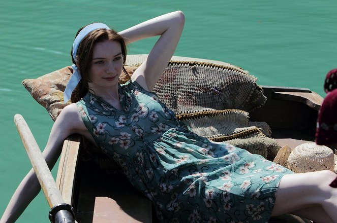 Sibirische Erziehung - Filmfotos - Eleanor Tomlinson