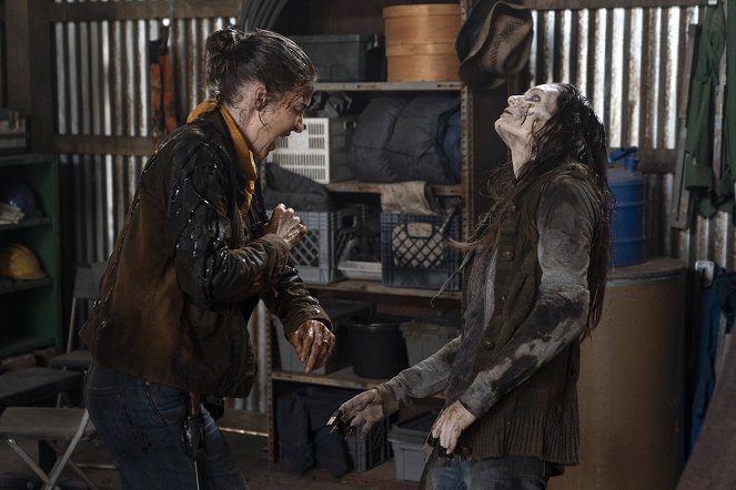 Fear the Walking Dead - Bury Her Next to Jasper's Leg - Van film - Jenna Elfman