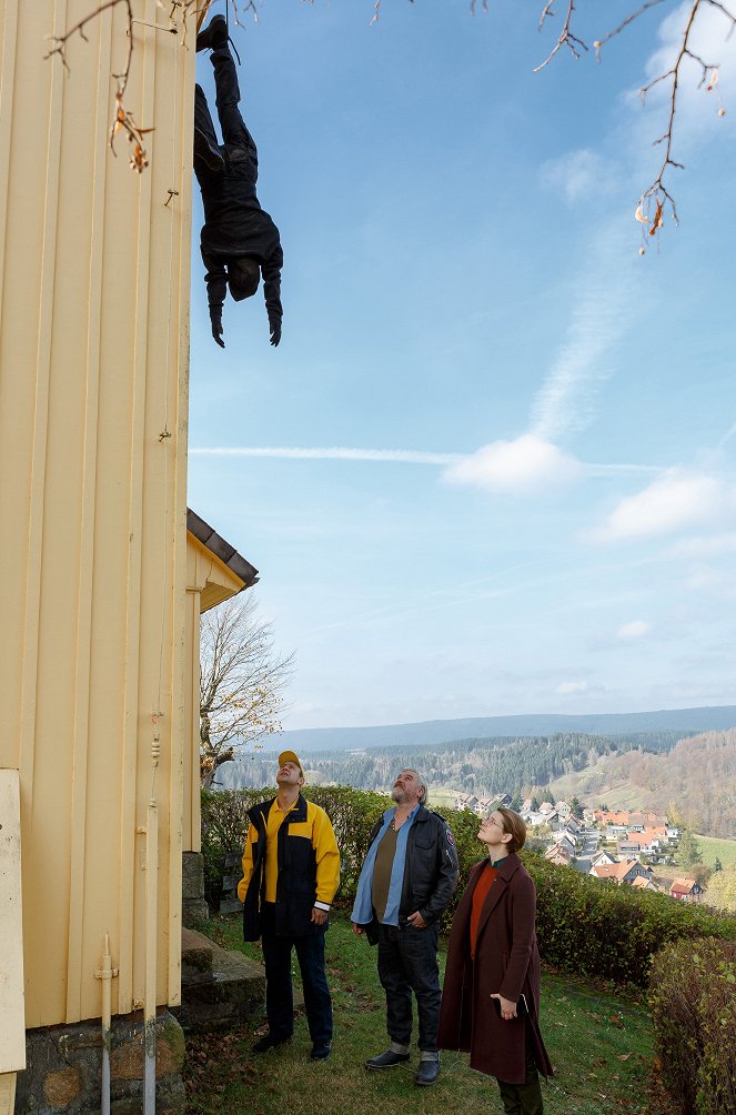 Harter Brocken: Die Fälscherin - Photos - Andreas Grusinski, Moritz Führmann, Aljoscha Stadelmann, Nadja Bobyleva