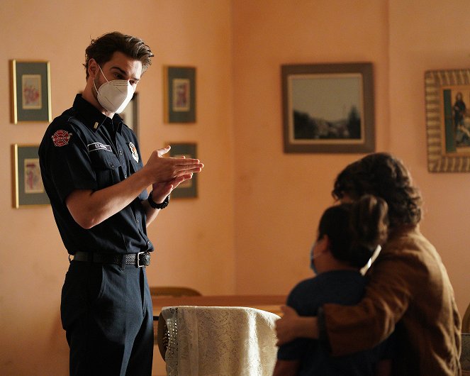 Station 19 - Don't Look Back in Anger - Photos - Grey Damon