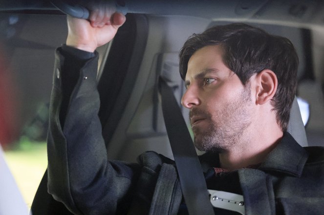 A Million Little Things - Season 3 - Hit & Run - Filmfotos - David Giuntoli